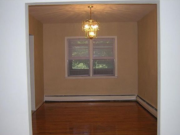 Dining Room - 14.6 x 10.2