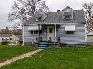 1196 W Packard St, Decatur, IL 62522