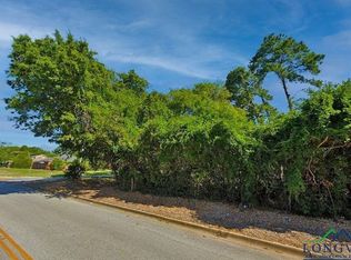 1708 S 12th St, Longview, TX 75602