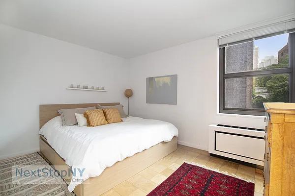 Rented by NextStopNY | media 4