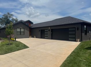 5955 S Farm Road 163 UNIT 102, Springfield, MO 65810