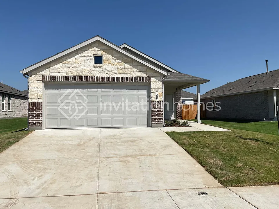 1332 Still Pond Dr