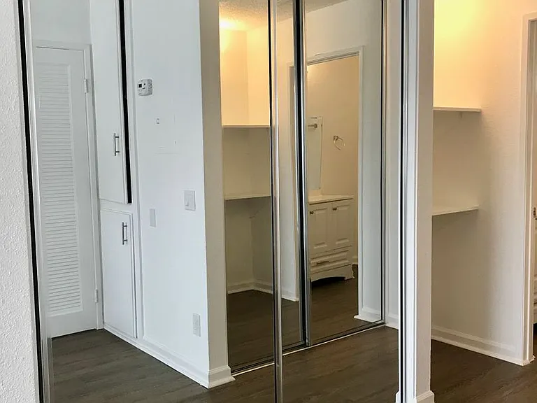 Villa Platinum Apartments — Photo 12