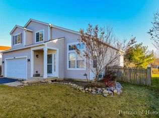 704 Blossom Ct, Oswego, IL 60543