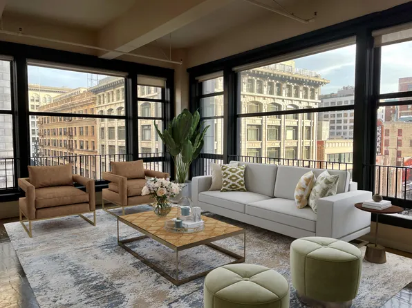 The Metropolitan Lofts