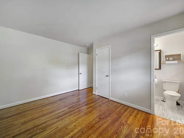 4301 Briarhill Dr — Photo 17