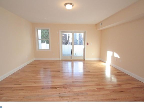 2nd image of 1014 E Moyamensing Ave #2