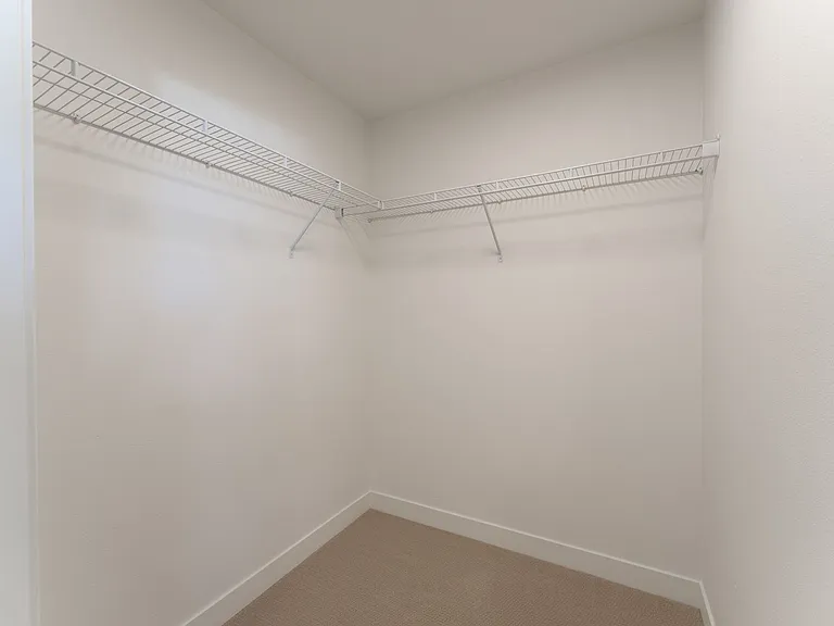 Zimmerman Luxury Apartments — Photo 63