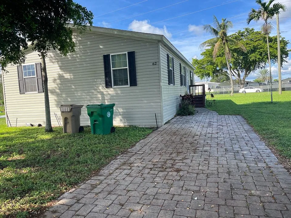 10550 W State Road 84 #62