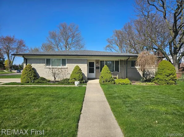 11065 Forrer Dr, Sterling Heights, MI 48312