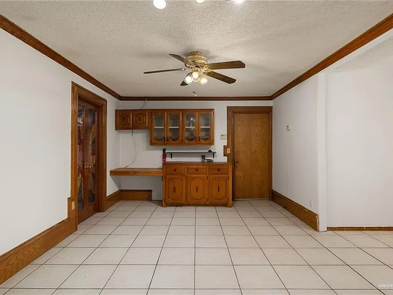 3808 N Cynthia St — Photo 16
