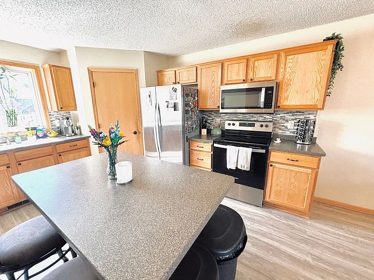 6 City View Ln — Photo 19