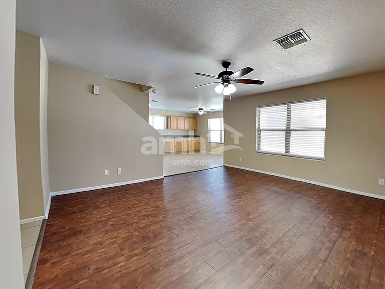 3279 S Bowman Rd — Photo 6