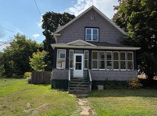 727 Sutherland St, Ironwood, MI 49938