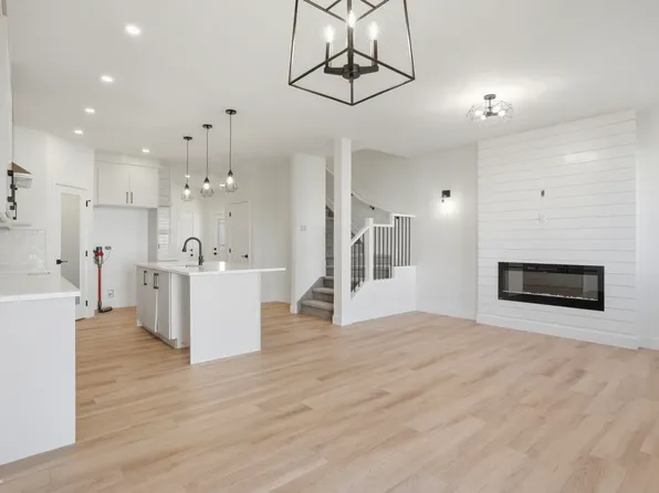 96 Spring Gate, Spruce Grove, AB T7X 0S6