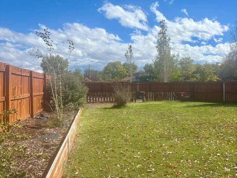 2574 Silver Oak Ct — Photo 14