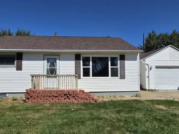 503 Violet Ave NW, South Heart, ND 58655