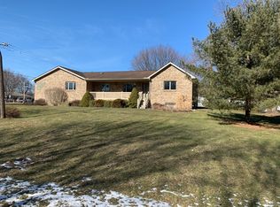 40900 Robbe Rd, Van Buren Township, MI 48111