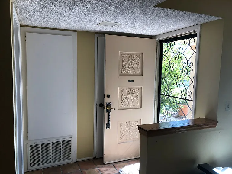 15 Leisure World — Photo 3