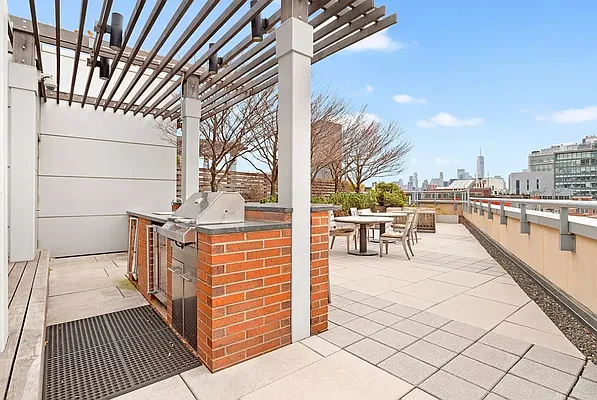 Rented by Oxford Property Group | media 46