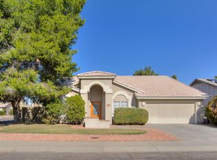 4232 W Misty Willow Ln, Glendale, AZ 85310