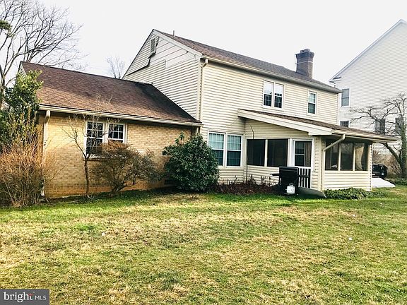 2nd image of 8405 Harker Dr