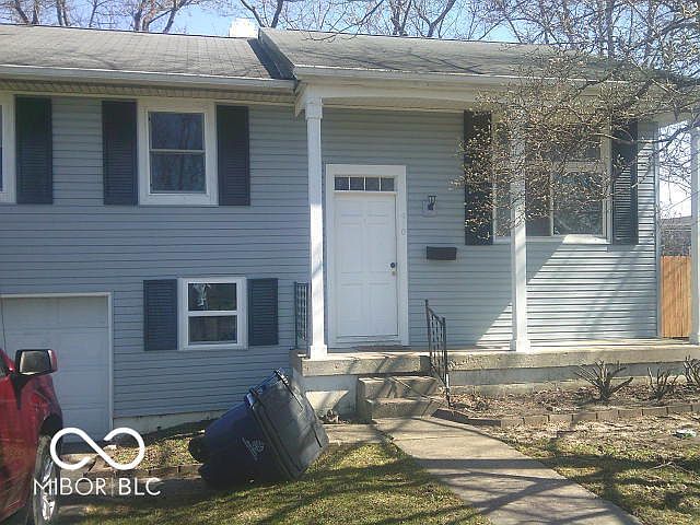 1st image of 410 N Vickery Ln