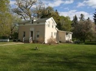 102 W River St, Rockton, IL 61072