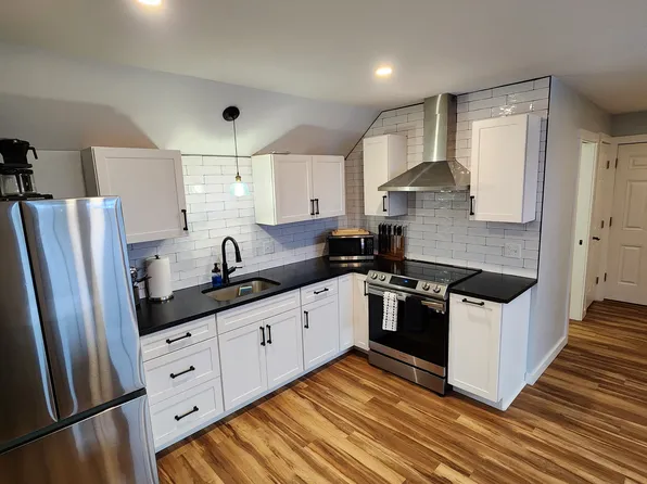 81 Chapin Rd, Essex Jct, VT 05452