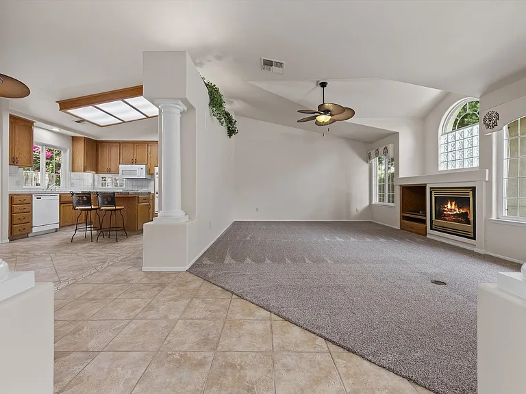 6016 Kings Canyon Dr — Photo 12
