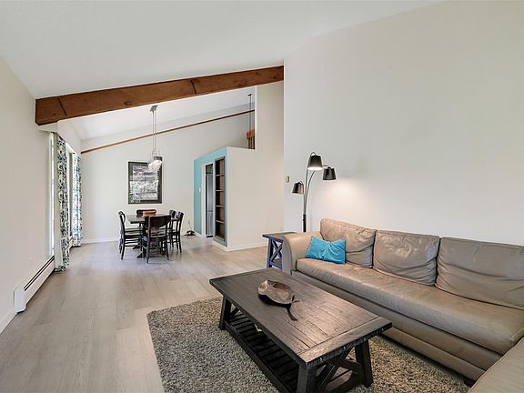 2nd image of 1009 McKenzie Ave #409