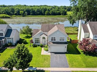 935 Brassfield Ave, Romeoville, IL 60446