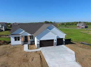 251 Lori Ln, Delano, MN 55328