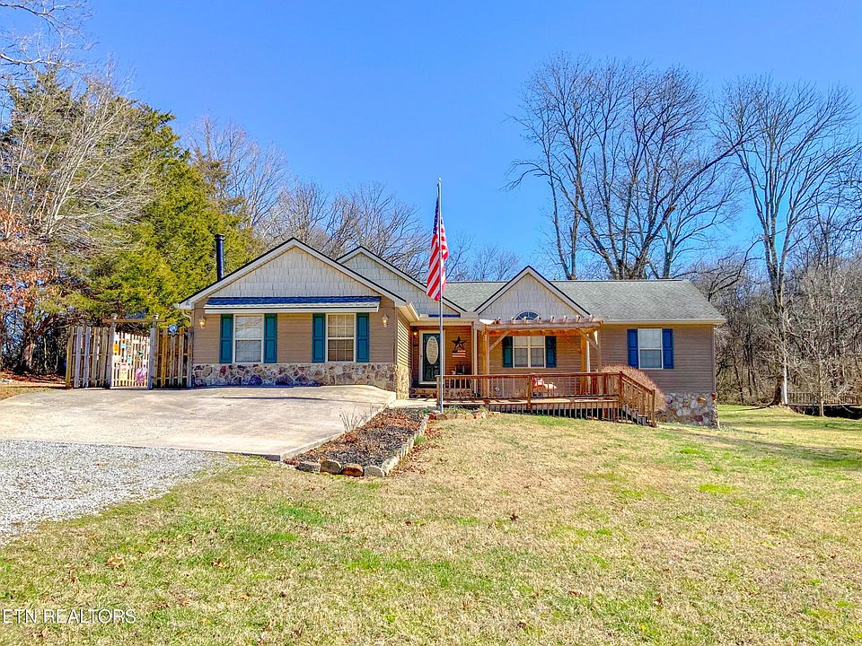 1st image of 120 Hiwassee View Rd