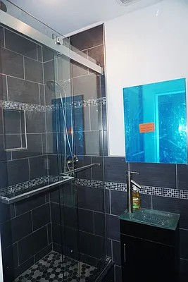 Rented by H.P. Greenfield Real Estate | media 9