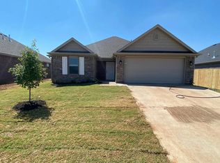 727 Quartzite Ave, Lowell, AR 72745