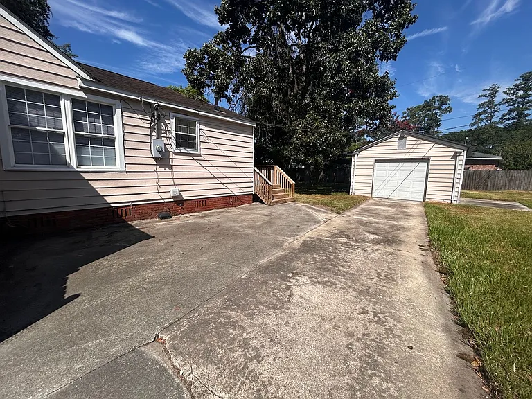 1220 Pickens St — Photo 25