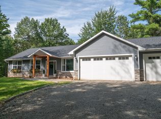 724 Maple Leaf Trl, Sobieski, WI 54171