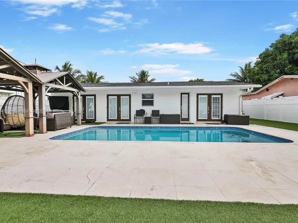 7960 Orleans St, Miramar, FL 33023