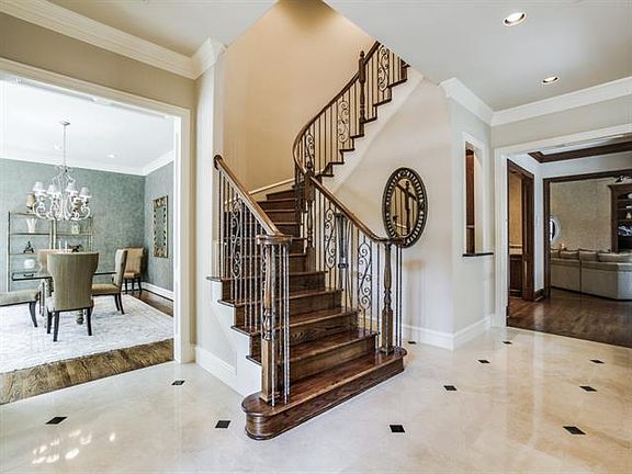 3rd image of 6941 Forest Glen Blvd