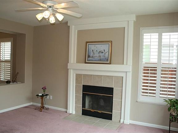 3rd image of 10612 Blackhawk Ct