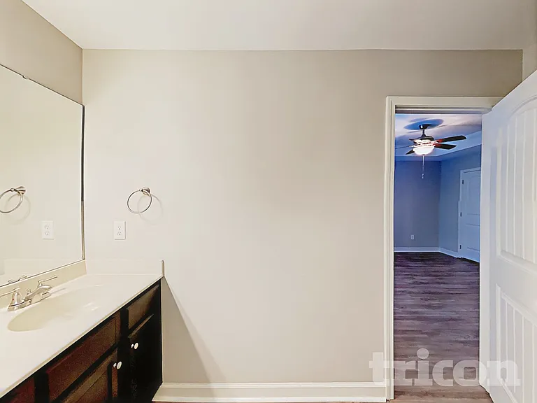 139 Parkers Pointe Dr — Photo 9