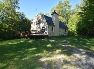 211 Woodmere Rd, Becket, MA 01223