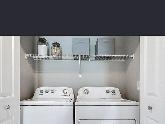 4th image of 12569 Guadalcanal Cir NE