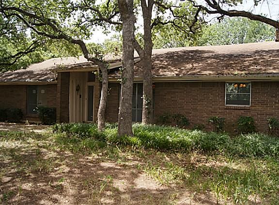 2nd image of 4107 Linkwood Dr