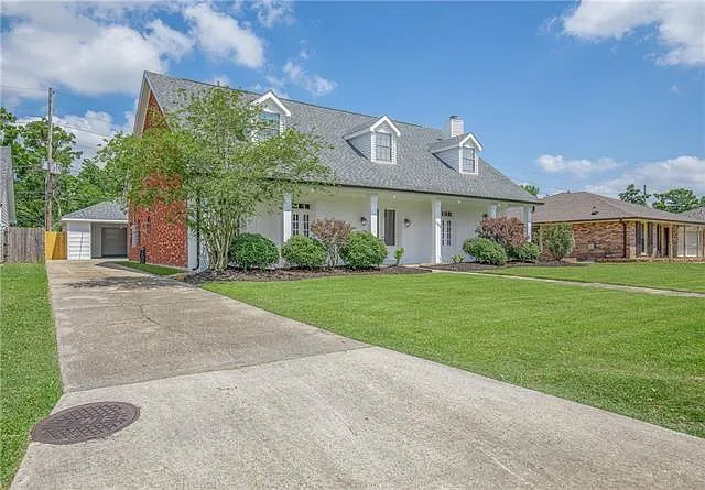 185 Villere Dr