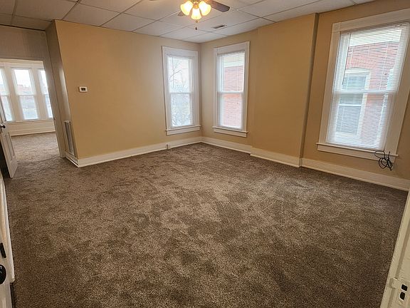 2nd image of 1113-1115 Vermont St #1113