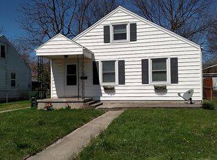 957 Meadow Ln, Lexington, KY 40505