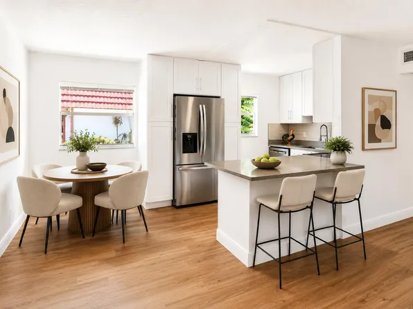 221 Waterford J #J, Delray Beach, FL 33446