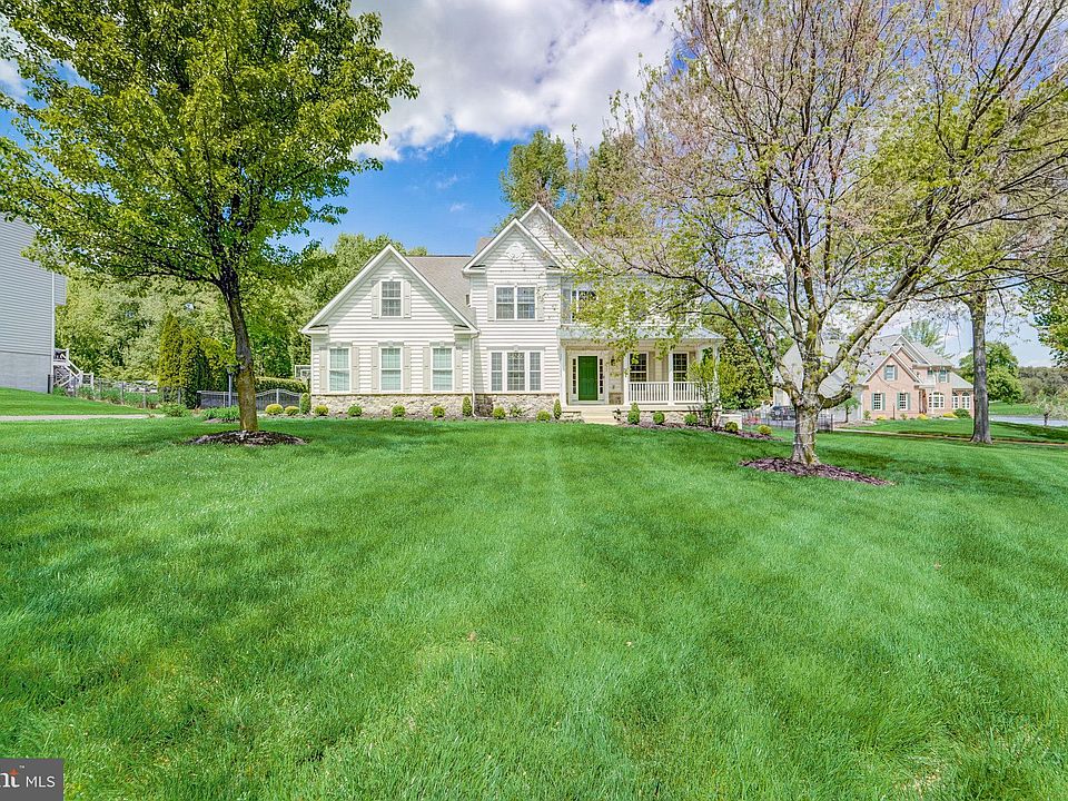 1st image of 8422 Mortonhall Ct